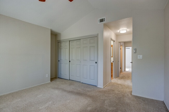 Building Photo - 9526 Victorian Wy