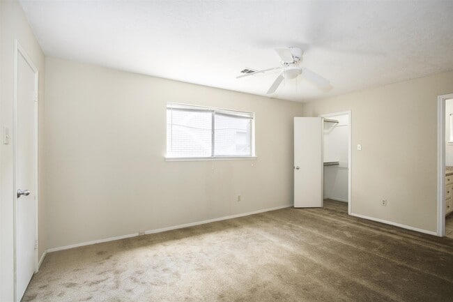 Building Photo - 6019 Spellman Rd