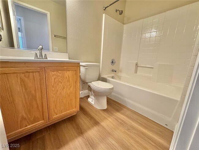 Building Photo - 10992 Scotch Rose St