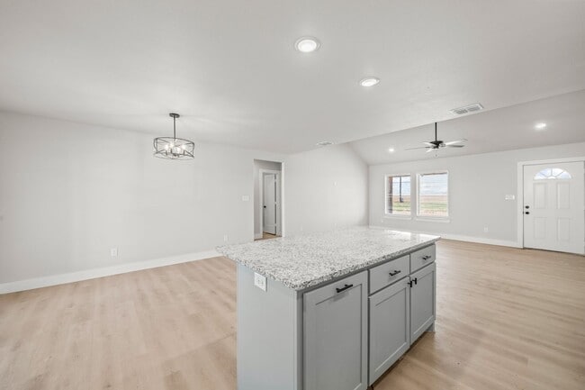 Building Photo - 10613 East C R 7400