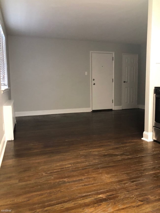 Building Photo - 1 br, 1 bath  - 6736 Rising Sun Ave 6738-2