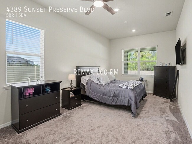 Building Photo - 4389 Sunset Preserve Blvd