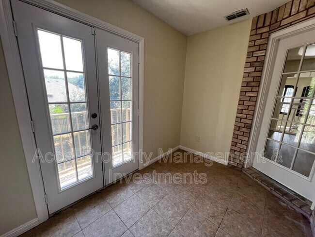 Building Photo - 4106 San Rodrigo