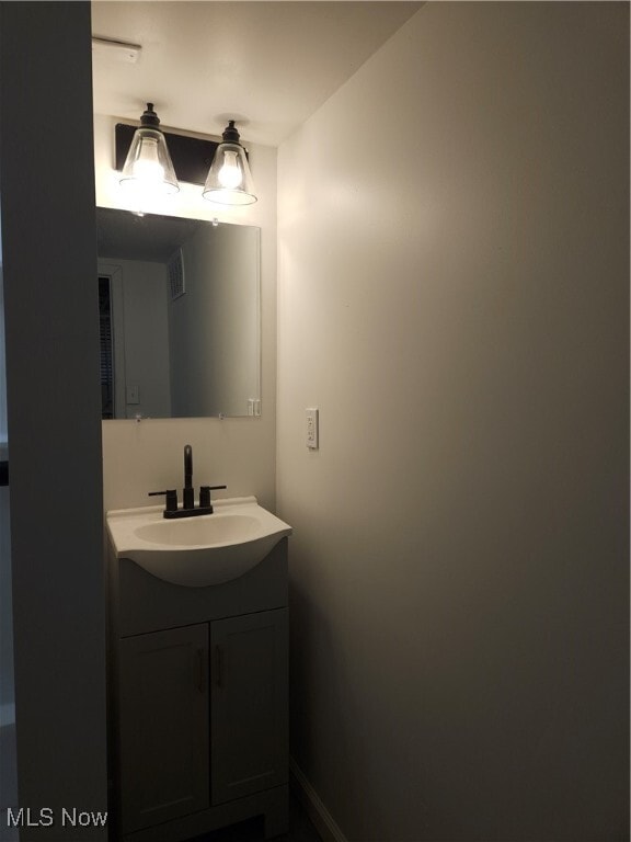 Building Photo - 1046 Linden Ave