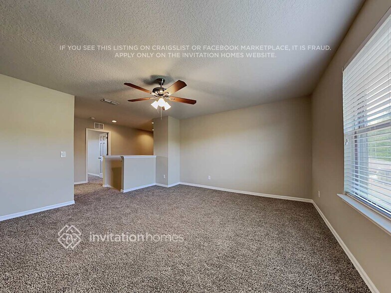 Building Photo - 21321 Sorraia Cv