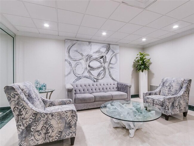 Building Photo - 3900 Galt Ocean Dr