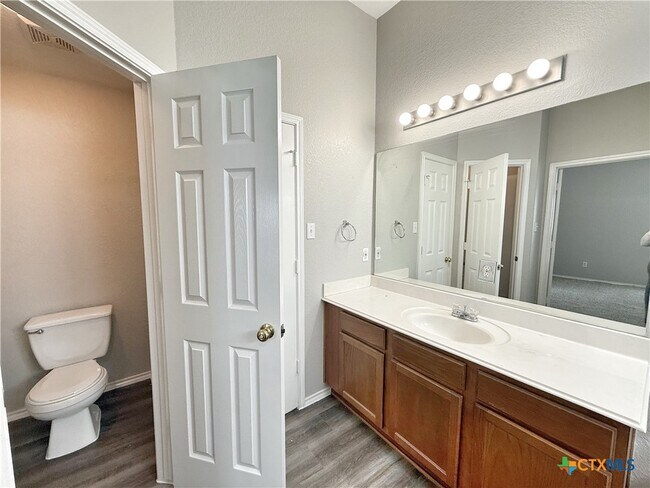 Building Photo - 2254 Hidden Meadow