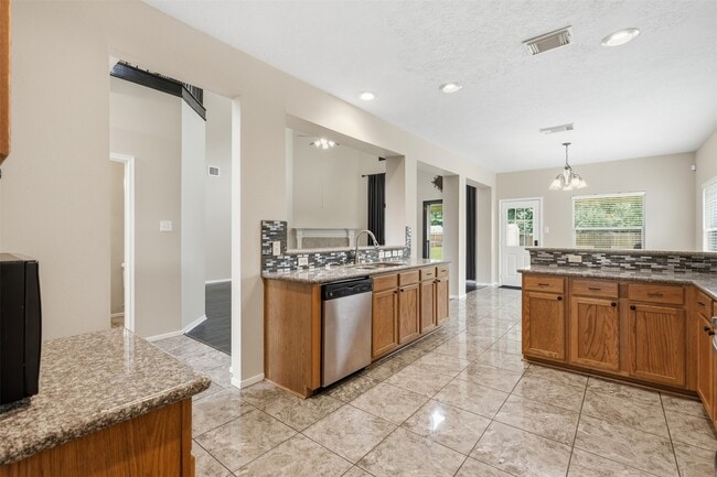 Building Photo - 22914 Breton Point Dr
