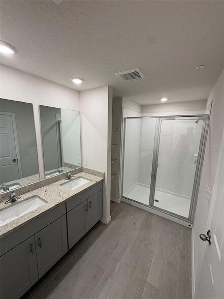 Building Photo - 2065 Milkweed St