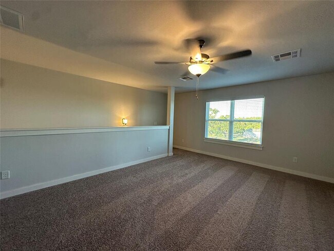 Building Photo - 18020 Lantana Loop