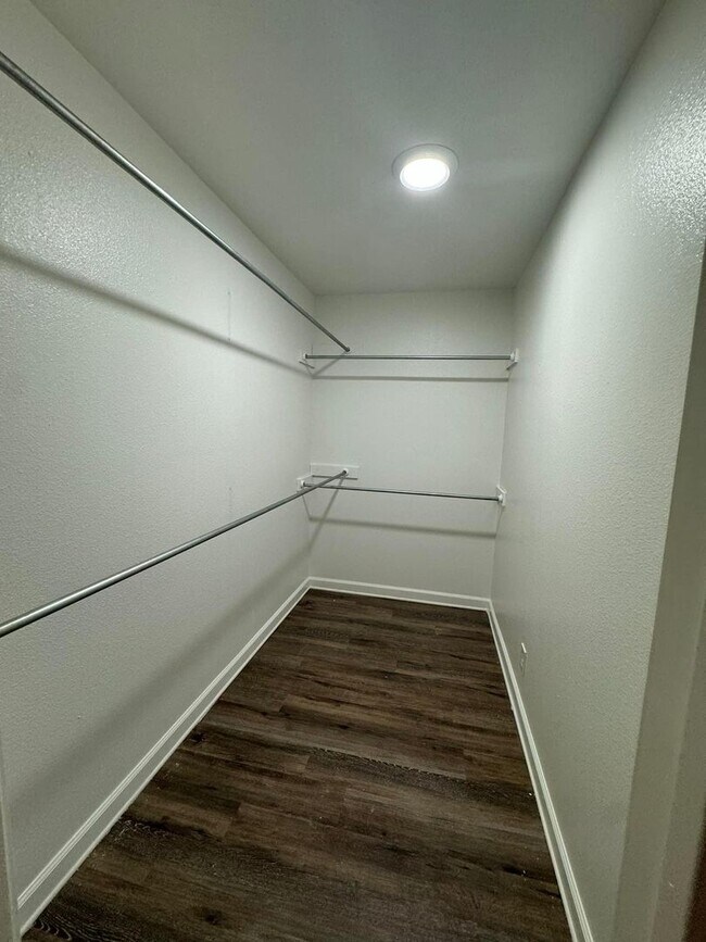 Building Photo - Spacious, remodeled 4 Bed, 2 Bath Home in Lubbock, TX