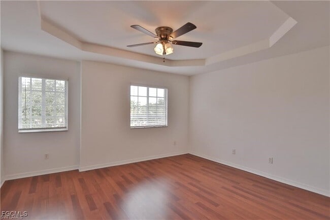 Building Photo - 10211 Tin Maple Dr