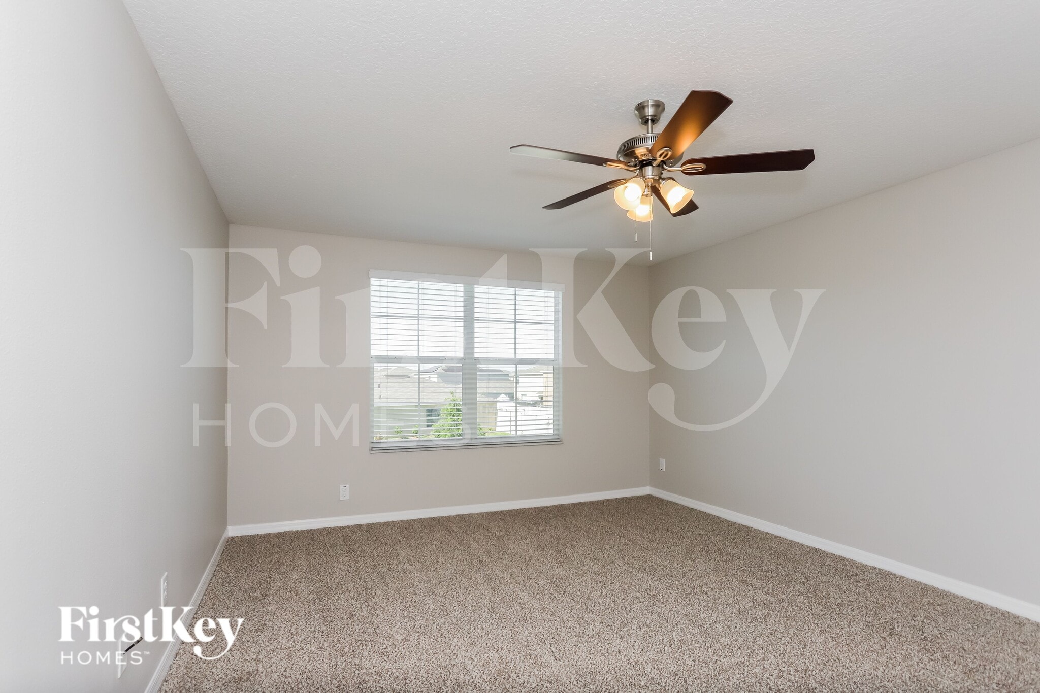 Building Photo - 17322 White Mangrove Dr