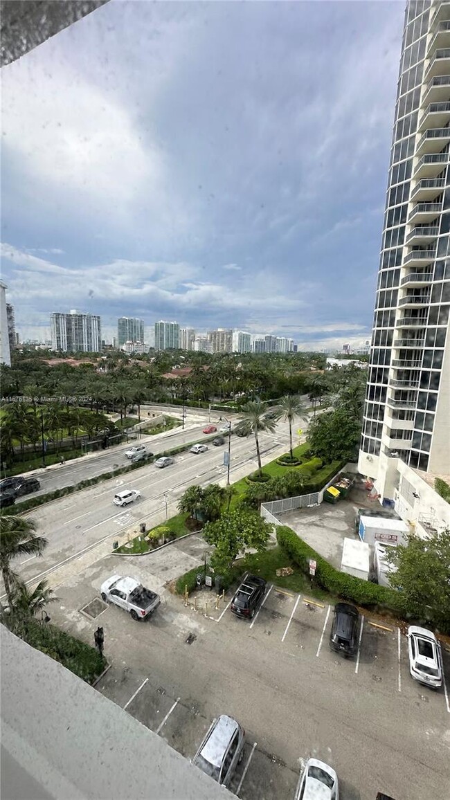 Building Photo - 19201 Collins Ave