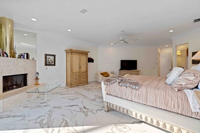 Building Photo - Luxury Golf Course Rental with private movie theater and ideal for entertaining large groups