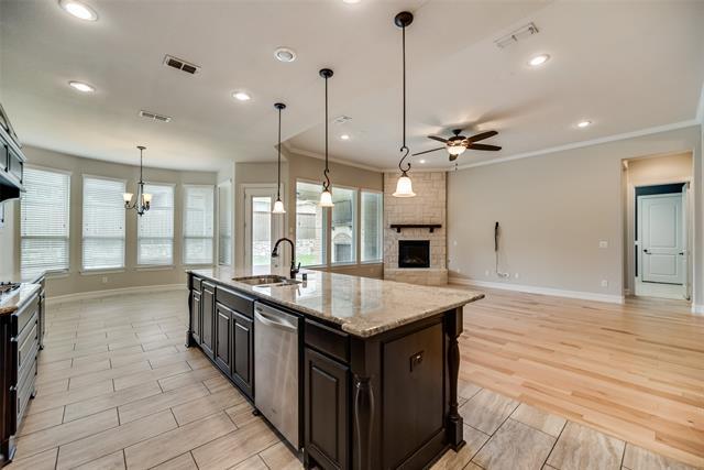 Building Photo - 950 Park Ridge Dr