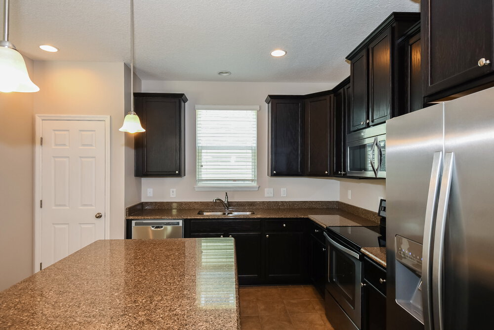 Building Photo - 452 Vineyard Ln