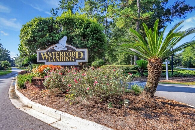 Building Photo - 3 Bed/2 Bath in Deep Water Community