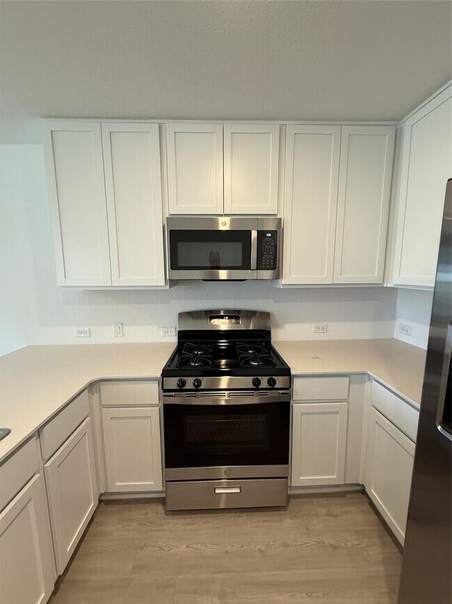 Building Photo - 228 Basalt Dr