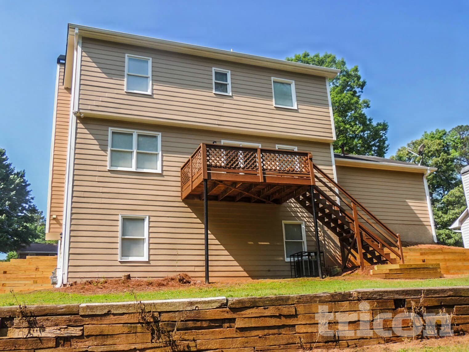 Building Photo - 1102 Plantation Dr SE