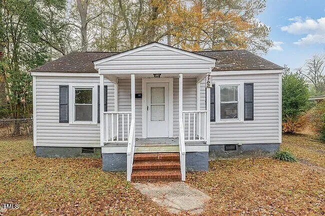 Primary Photo - 1103 Hood Ave