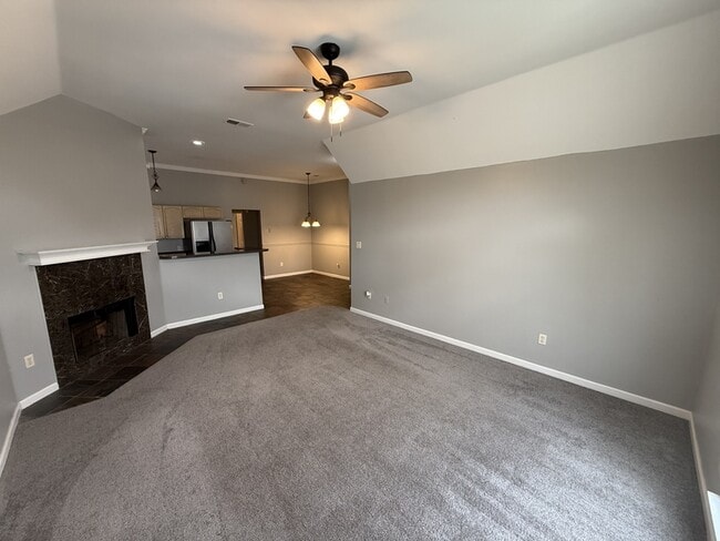 Building Photo - 6843 Wrigley Dr