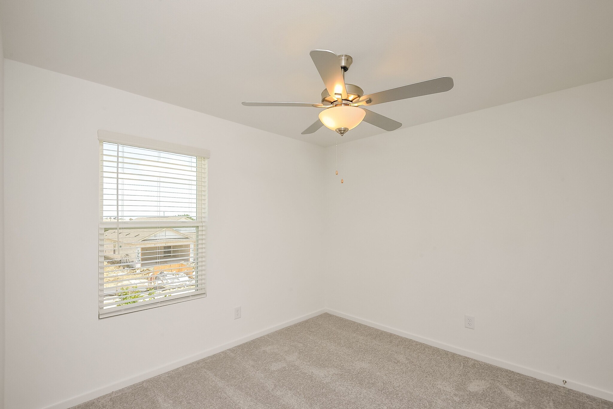 Building Photo - 2768 Mistwood Dr