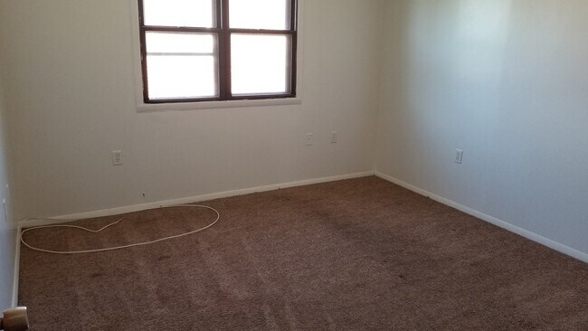 Building Photo - 4402 McMenamy St