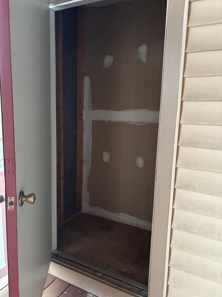 Building Photo - 1112 Windemere Ct