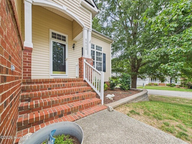 Building Photo - 5500 Yates Garden Ln