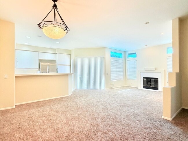 Building Photo - 938 S Country Glen Way