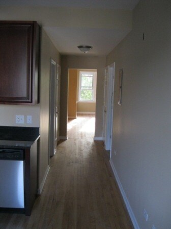 Building Photo - 3351 N Lawndale Ave