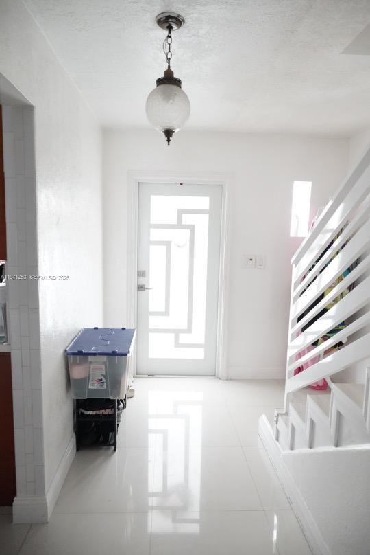 Building Photo - 1389 W 71st St