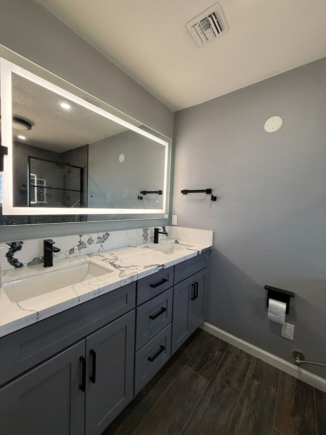 Building Photo - Remodeled 2 Bedroom Home in 29 Palms