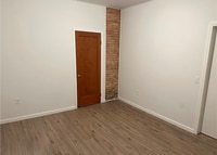 Building Photo - 48 Cowing St