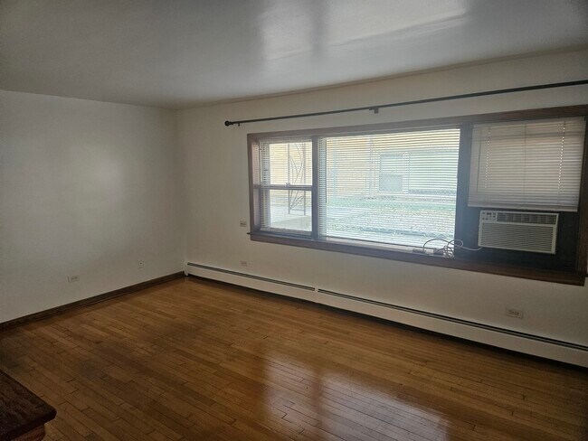 Building Photo - 1633 S Harlem Ave