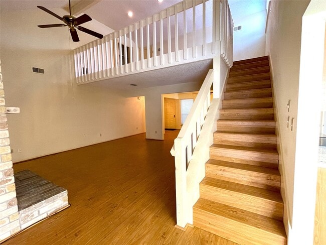 Building Photo - 6203 Gladewell Dr