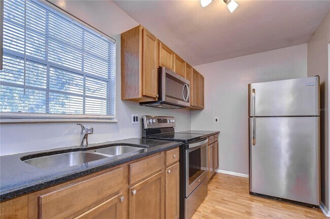Building Photo - 14416 Reuter Strasse Cir