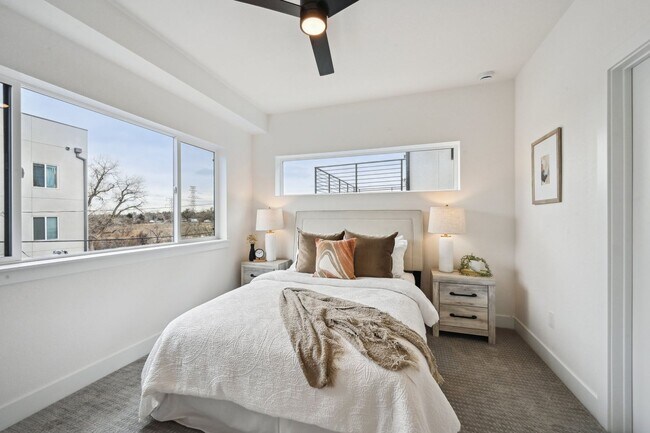 Building Photo - Modern 3BD, 3.5BA Sloan’s Lake Home with Rooftop Deck and 1-Car Garage
