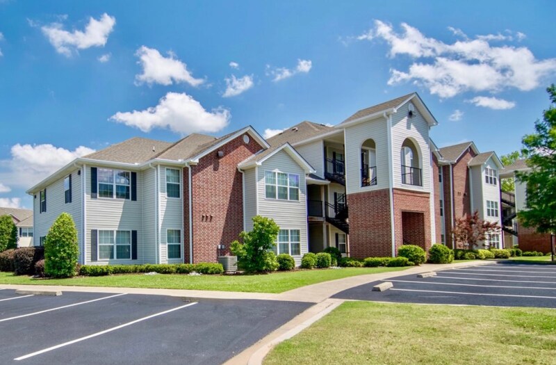 Building Photo - 3390 N Lumpkin Rd