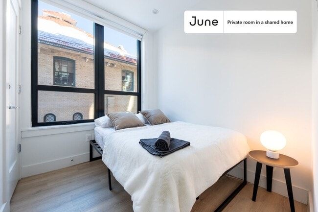 Building Photo - 2147 P St NW