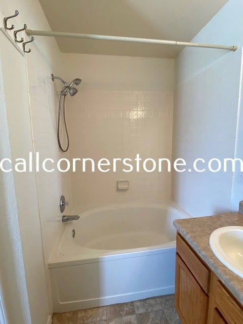 Building Photo - 7511 Barn Owl Dr