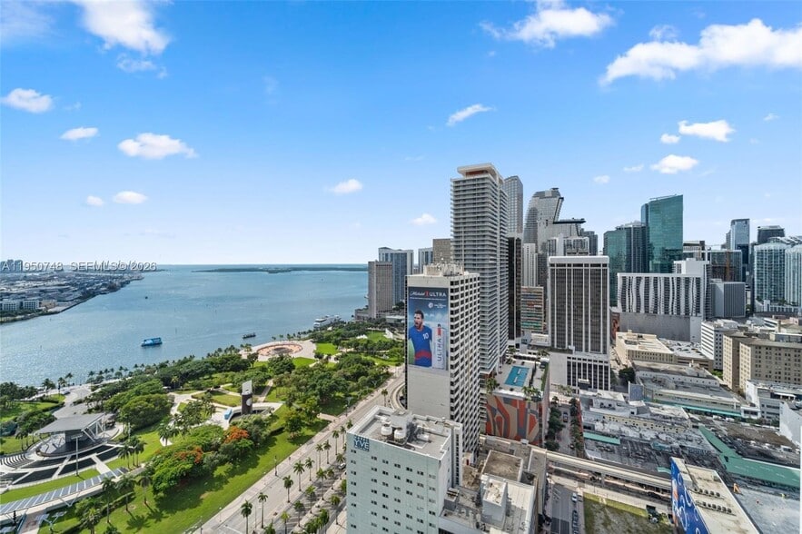 Building Photo - 244 Biscayne Blvd