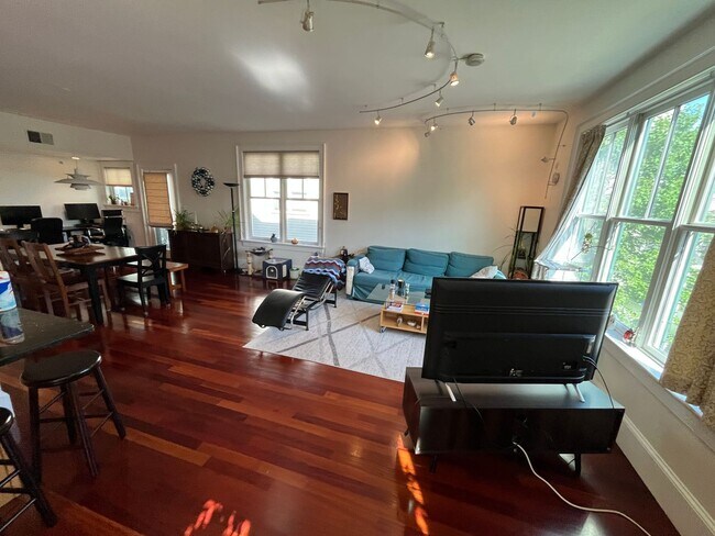 Building Photo - Rare Opportunity – Furnished, Spacious 2 B...
