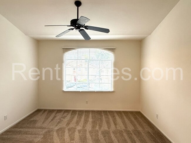 Building Photo - 11553 Westview Pkwy