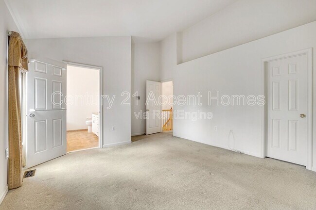 Building Photo - 21217 Millwood Square