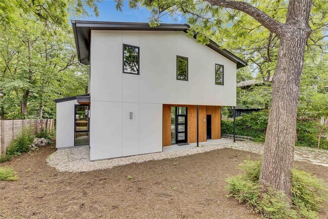 Building Photo - 4521 Avenue H Ave