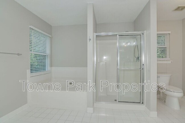 Building Photo - 486 Granite Point