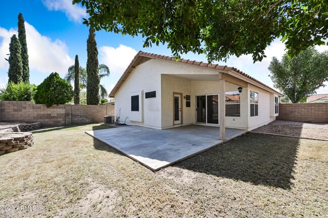 Building Photo - 7253 E Kiva Ave