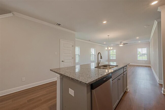 Building Photo - 429 Aurora Creek Ln